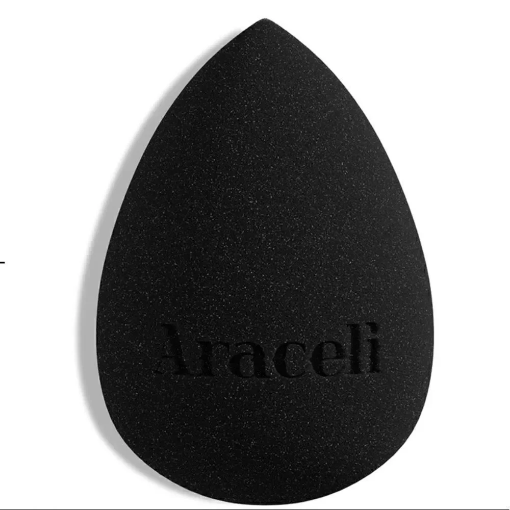 ARACELI BEAUTY Bella Sponge in Black NEW with Ipsy drawstring bag